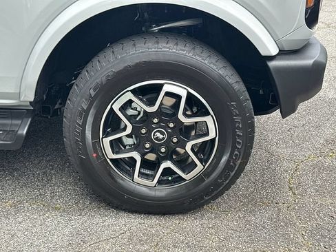 New 2026 Ford Bronco Outer Banks AWD/4WD image 12