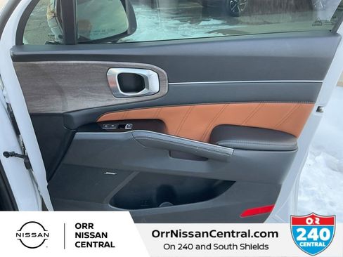 Used 2023 Kia Sorento SX Prestige image 10