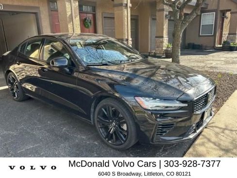 Certified 2023 Volvo S60 T8 Ultimate w/ Protection Package Premier AWD/4WD image 4