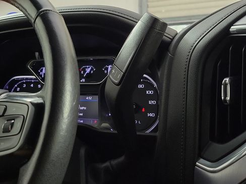 Used 2020 GMC Sierra 1500 SLT w/ SLT Premium Plus Package RWD image 31