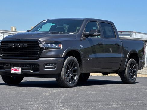 New 2026 RAM 1500 Laramie AWD/4WD image 7