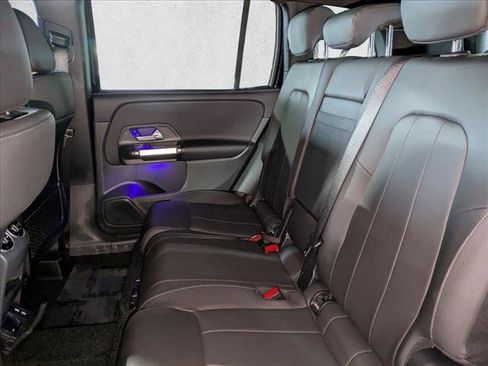 Certified 2025 Mercedes-Benz GLB 250 4MATIC image 16