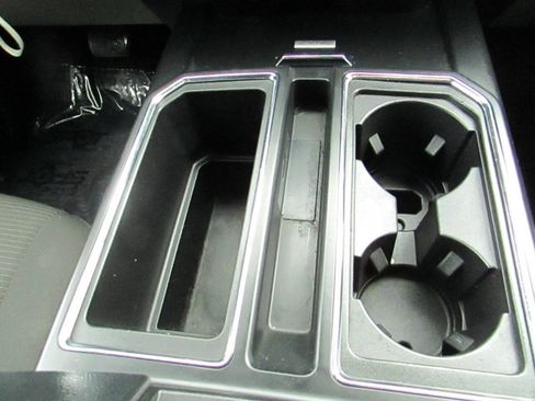 Used 2018 Ford F150 XL w/ Equipment Group 101A Mid image 11