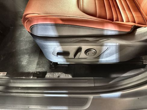 New 2026 Kia Sportage SX Prestige image 17