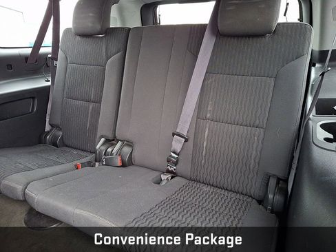 Used 2015 GMC Yukon XL SLE w/ Convenience Package image 11