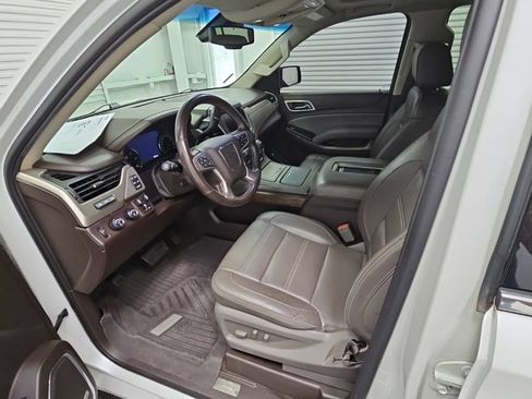 Used 2018 GMC Yukon XL Denali w/ Open Road Package AWD/4WD image 12