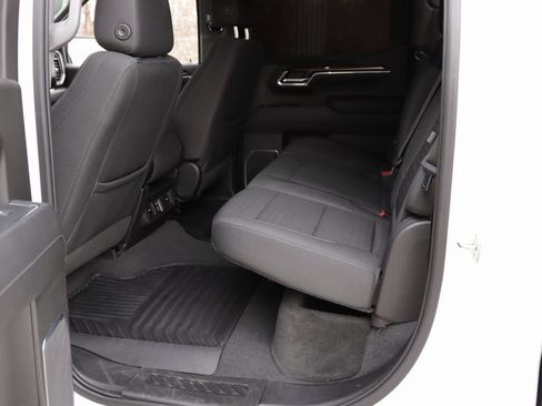 Used 2022 GMC Sierra 1500 Elevation image 26