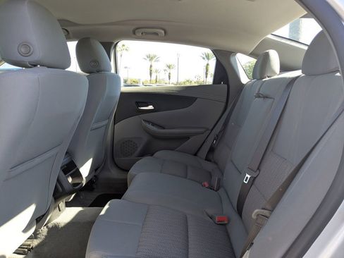 Used 2017 Chevrolet Impala LS image 13
