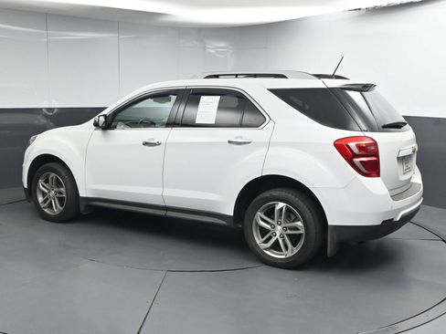 Used 2016 Chevrolet Equinox LTZ w/ Enhanced Convenience Package image 5