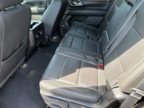 Used 2023 Chevrolet Tahoe LT w/ Luxury Package RWD image 24