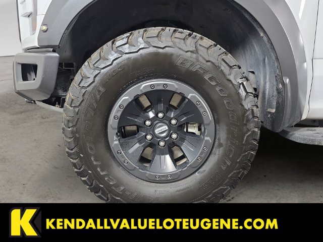 Used 2018 Ford F150 Raptor w/ Equipment Group 802A Luxury AWD/4WD image 9
