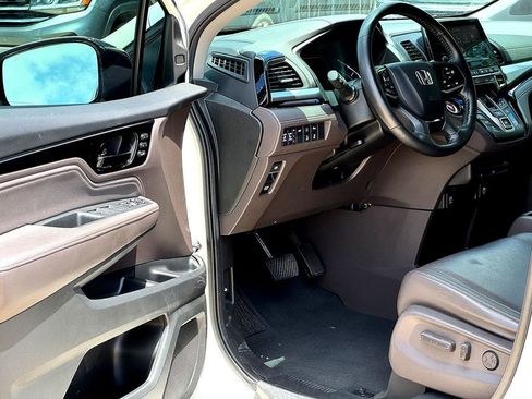 Used 2019 Honda Odyssey Elite image 11