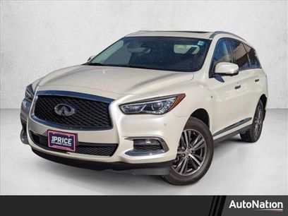 Used 2019 INFINITI QX60 Luxe w/ Essential Package