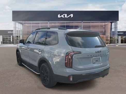 Certified 2025 Kia Telluride AWD image 4