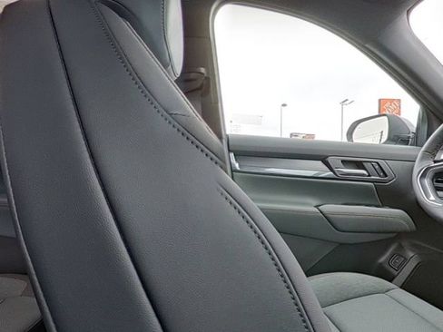 New 2026 GMC Terrain AT4 w/ LPO, Floor Liner Package AWD/4WD image 29