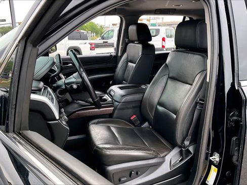 Used 2019 GMC Yukon SLT image 8