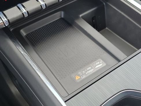 New 2026 GMC Acadia Elevation image 27