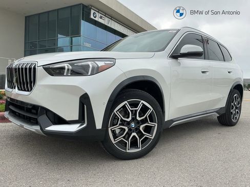 New 2026 BMW X1 xDrive28i w/ Technology Package AWD/4WD image 1
