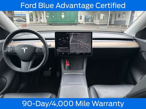 Used 2021 Tesla Model Y Long Range AWD/4WD image 18