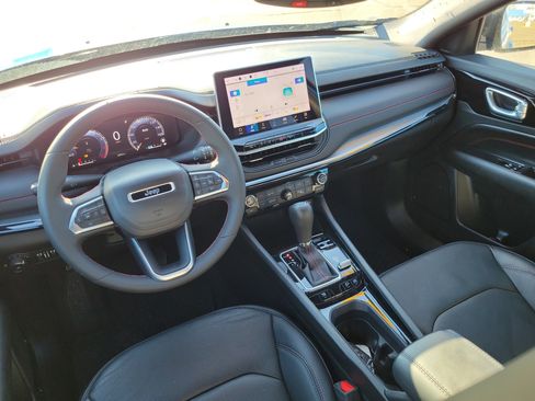 Used 2024 Jeep Compass Trailhawk w/ Trailhawk Elite Group image 20