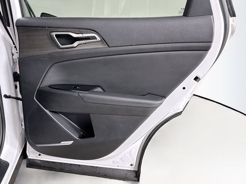 Used 2023 Kia Sportage X-Line image 30