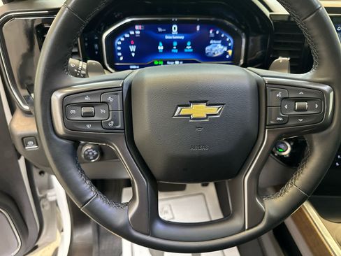 Certified 2024 Chevrolet Silverado 1500 High Country image 13