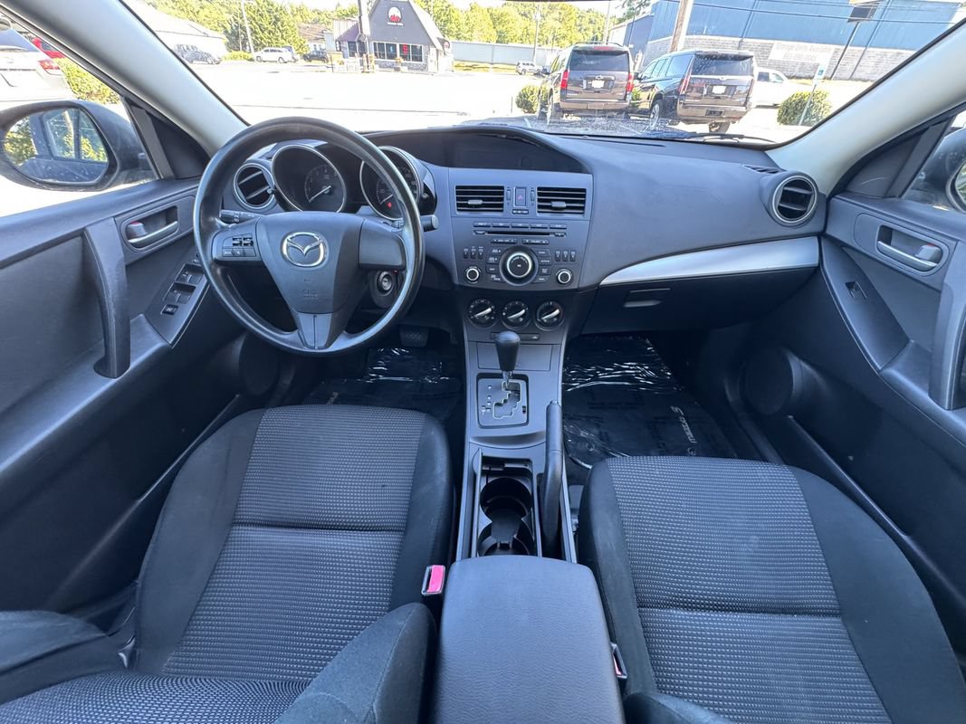 Used 2013 MAZDA MAZDA3 i SV FWD image 17