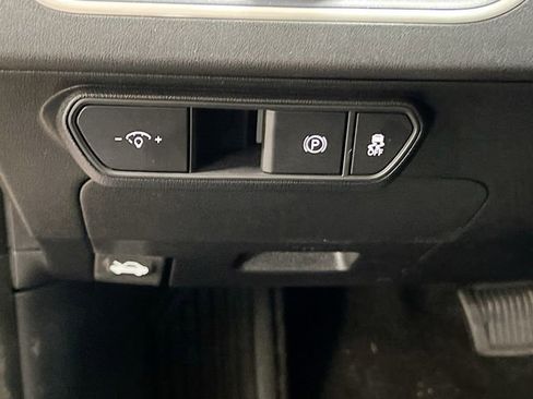 New 2026 Kia K4 LXS image 10