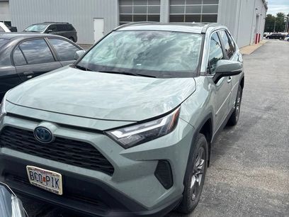 Used 2022 Toyota RAV4 XLE w/ Convenience Package