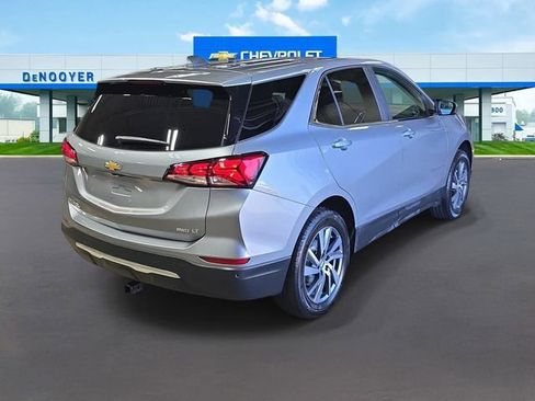 Used 2024 Chevrolet Equinox LT w/ LPO, Floor Liner Package AWD/4WD image 9