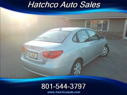 Used 2010 Hyundai Elantra GLS image 5