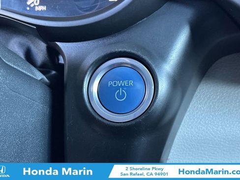 Used 2022 Toyota Sienna XLE image 26