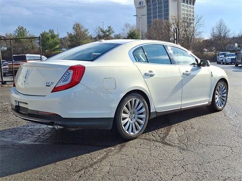 Used 2013 Lincoln MKS AWD image 6