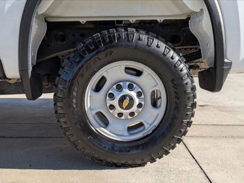 Used 2021 Chevrolet Silverado 2500 W/T w/ WT Convenience Package image 27