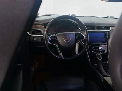 Used 2014 Cadillac XTS Luxury image 17