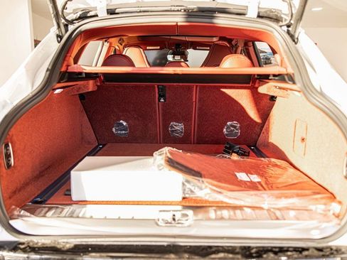 New 2026 Aston Martin DBX 707 image 15