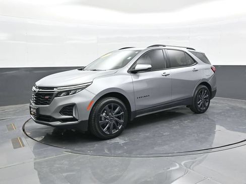 Used 2023 Chevrolet Equinox RS w/ RS Leather Package AWD/4WD image 3