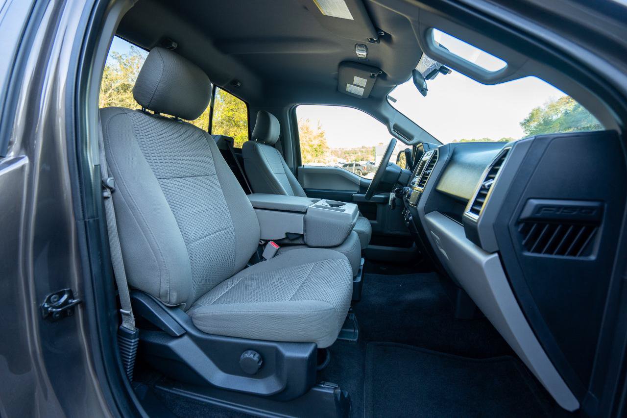 Used 2017 Ford F150 XLT AWD/4WD image 21