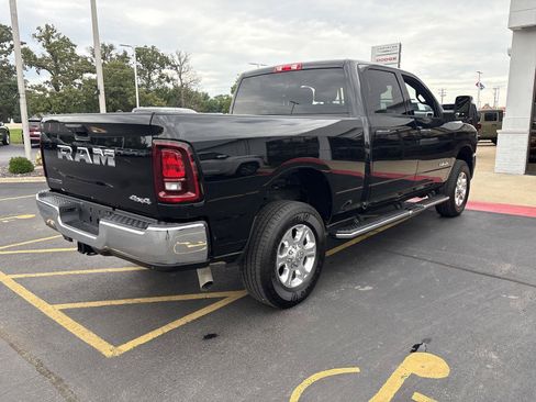 Used 2025 RAM 2500 Big Horn AWD/4WD image 5