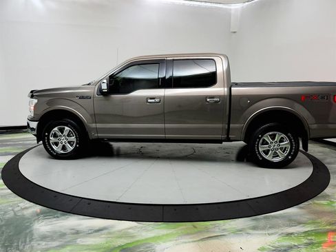 Used 2019 Ford F150 Lariat w/ Equipment Group 502A Luxury image 8