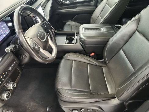 Used 2022 GMC Yukon Denali RWD image 12
