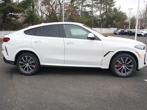 New 2026 BMW X6 xDrive40i w/ Executive Package image 10