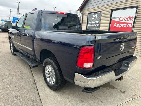 Used 2016 RAM 1500 Classic SLT w/ Luxury Group image 7