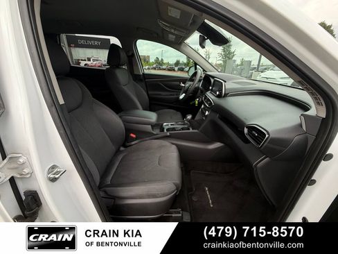 Used 2020 Hyundai Santa Fe SE FWD image 32