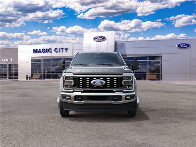 New 2027 Ford F450 XLT w/ XLT Premium Package AWD/4WD image 3