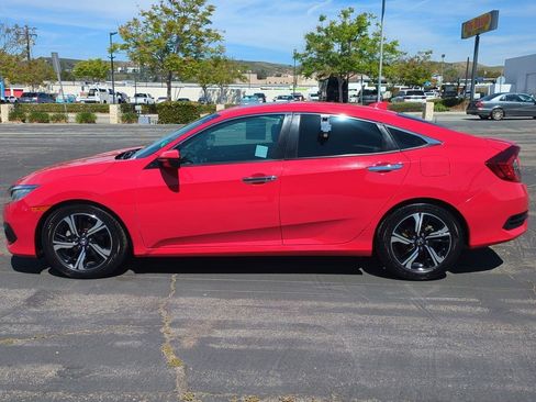 Used 2016 Honda Civic Touring image 9