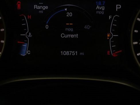 Used 2021 Jeep Compass Limited image 31