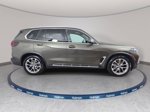 Used 2026 BMW X5 xDrive40i w/ Premium Package AWD/4WD image 5