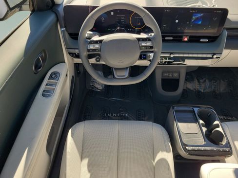 New 2026 Hyundai Ioniq 5 Limited image 10