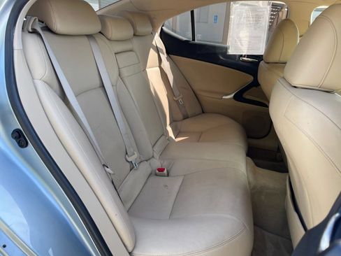Used 2007 Lexus IS 250 RWD image 26
